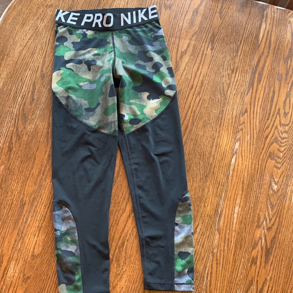 Nike pro leggings